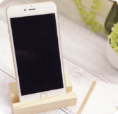 多摩産ヒノキ製スマホスタンド